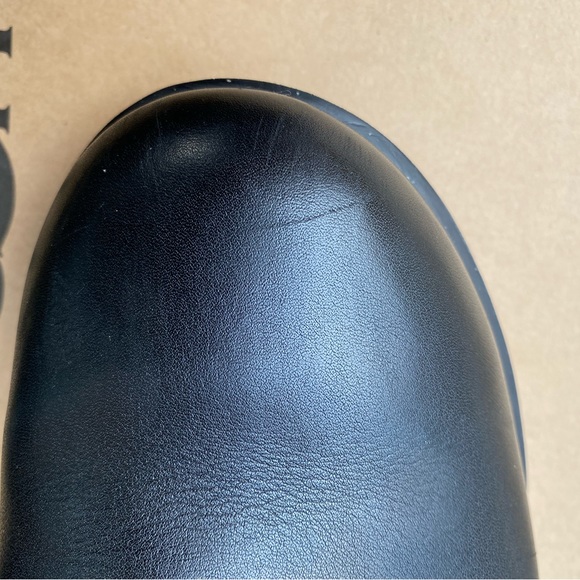 UGG Waterproof Aya Size 8 - Picture 9 of 10